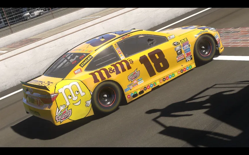 Скриншот 2 к игре NASCAR Heat Evolution