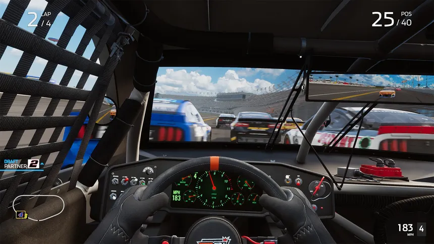Скриншот 2 к игре NASCAR Heat 4