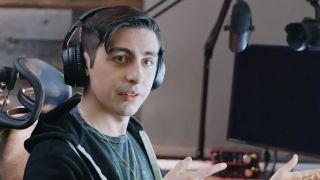 Какие настройки управления использует Shroud в Valorant
