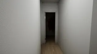 屋里有人？