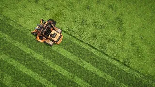 Скриншот 2 к игре Lawn Mowing Simulator 2