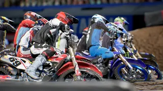 Скриншот 3 к игре Monster Energy Supercross - The Official Videogame 4
