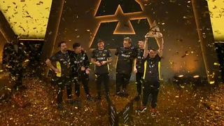 Команда NAVI  по CS:GO завоевала чемпионство на турнире BLAST Premier: World Final 2021