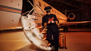 Впервые в истории шоу-матч по Counter-Strike 2 пройдет на борту самолета